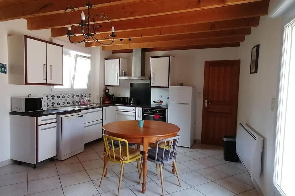 Les Roses Tremieres Vila Saujon Exterior foto